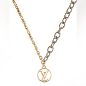 Louis Vuitton Logomania Necklace with COA